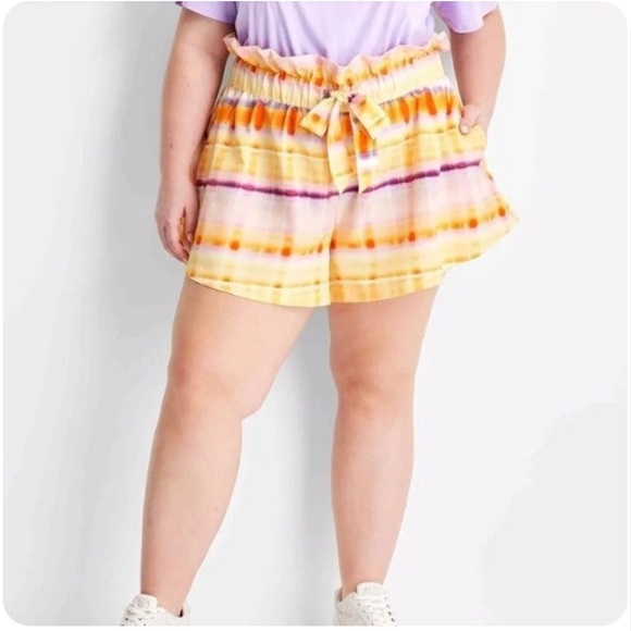 Future Collective Women’s Tie-Waist Paperbag Shorts - Picture 2 of 7